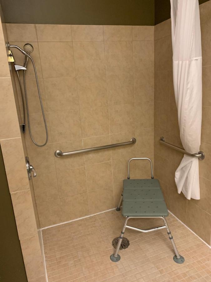 Comfort - Algonquin 2*