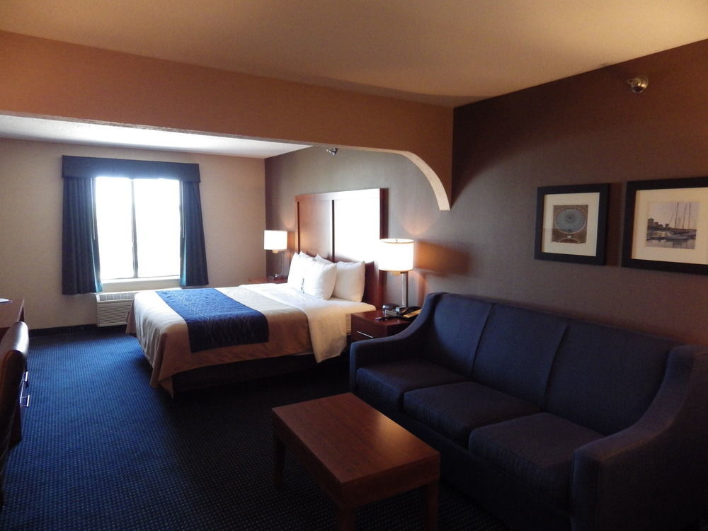 Comfort - Algonquin Inn