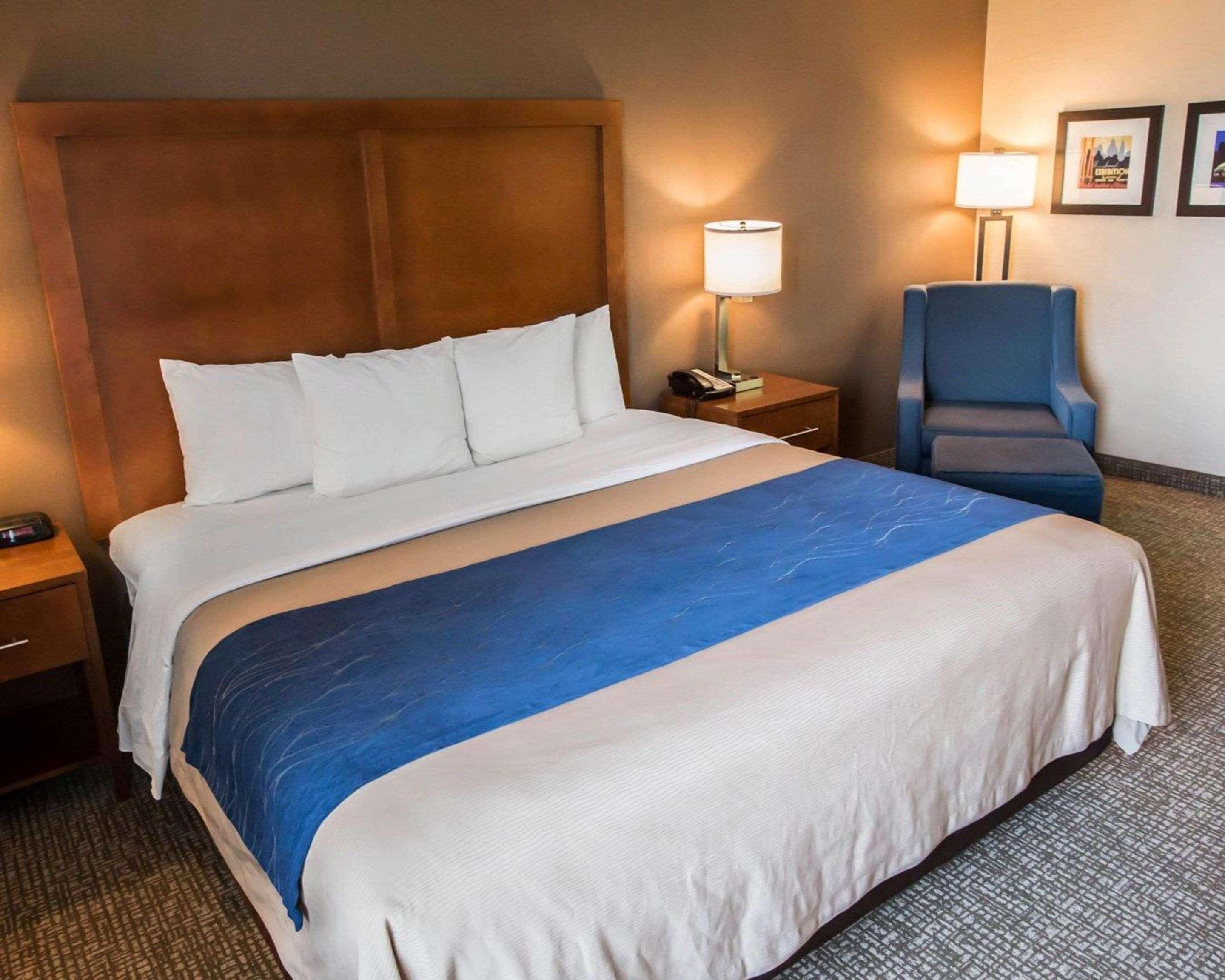 Comfort - Algonquin Inn 2*